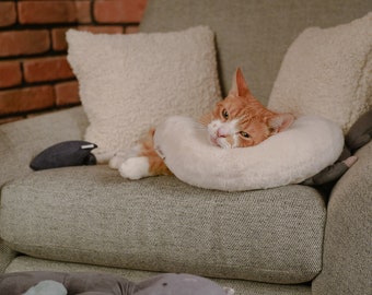 U-Shaped Cat Neck Pillow, Comfy Cozy Pet Cushion