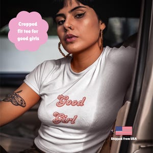 Good Girl Pink Cropped Tee – Kinky Pastel Brat Top, DDLG Aesthetic, Submissive Crop Shirt US