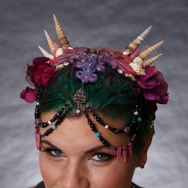 Mermaid crown with shells and silicone accent piece