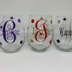 Personalized Wine Glasses, Personalized Wine Glass, Name on Wine Glass, Custom Wine Glass, Custom Wine Glasses, Bridesmaid Wine Glasses