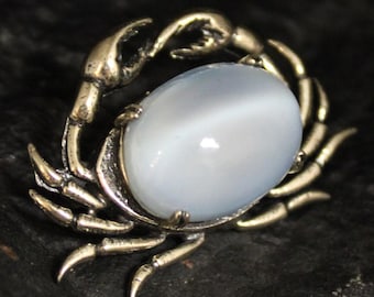 VTG 925 Beau Jewelry Cat's Eye Gem Crab Pin, Vintage Sterling Silver Blue Stone Cancer Zodiac Brooch, BEAU STER Beaucraft American Jewelry
