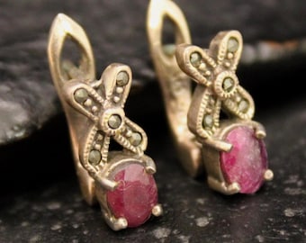 Vintage Sterling Silver Art Deco Multi Gemstone Drop Earrings, VTG 925 Red Stone Mid-Century X Design Earrings With Lever Backs