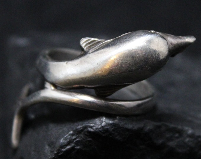 Sterling Silver Dolphin Wrap Ring, Dolphin Ring, Sterling Silver Dolphin Jewelry, Sterling Dolphin Ring, Sterling Animal Ring, Beach Jewelry