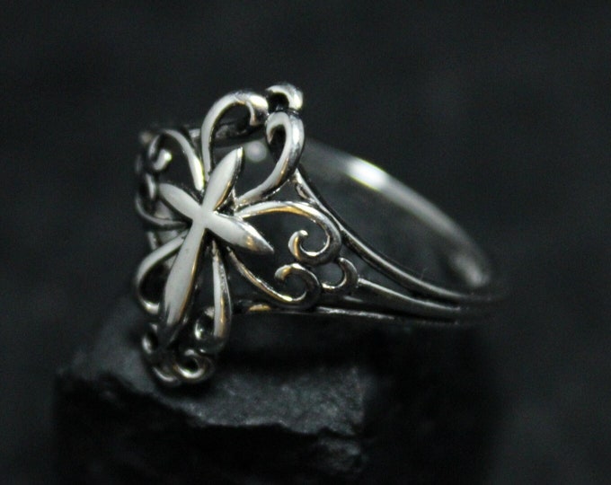 Sterling Silver Filigree Cross Ring Size 7, Silver Cross Ring, Filigree Cross, Sterling Silver Catholic Jewelry, Dainty Cross Jewelry