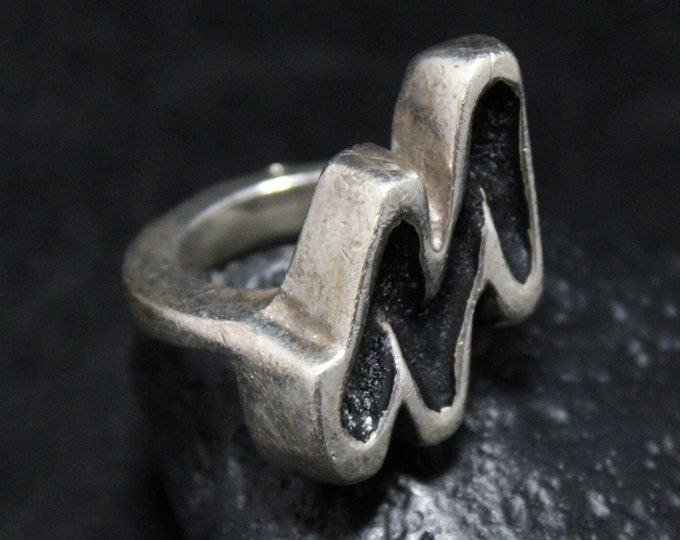 Sterling Silver Initial M or W Bold Heavy Vintage Ring Size 5, M Name Ring, W Ring, Sterling M Jewelry, Unique Chunky Silver Ring Size 5