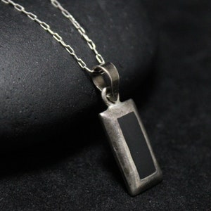 Sterling Silver Dainty Rectangle Onyx Necklace, Vintage Silver Onyx Jewelry, Minimalist Onyx Pendant, Sterling Silver Onyx Necklace Dainty