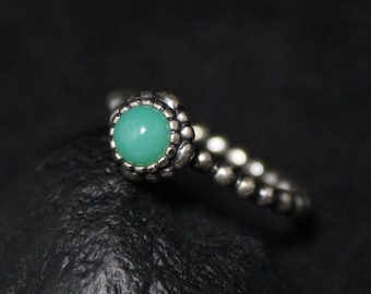 Sterling Silver Dainty Granulated Chrysoprase Ring Size 6 Perfect for Stacking, Minimalist Sterling Gemstone Jewelry, Chrysoprase Jewelry