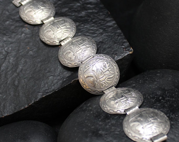 Vintage Peruvian Silver Folk Medallion Bracelet, VTG 925 Peru Artisanal Design Bracelet, Boho Textured Silver Bracelet With Slide Clasp
