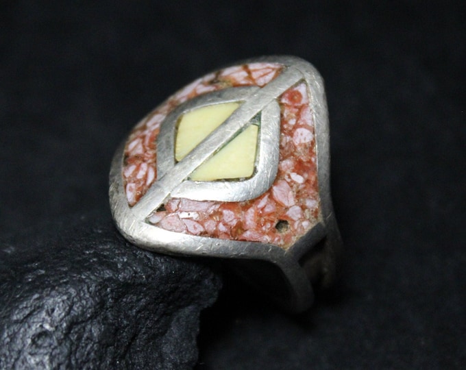 Sterling Silver Southwest Crushed Rhodochrosite Inlay with Ivory Ring, Chip Inlay Ring, Geometric Statement Ring, Ivory Ring