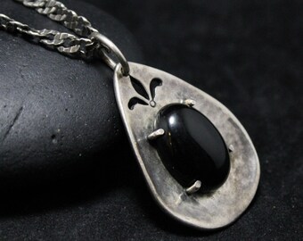 Sterling Silver Modernist Onyx Necklace, Black Onyx Jewelry, Organic Necklace, Vintage Israel Sterling, Bold Modern Onyx Necklace