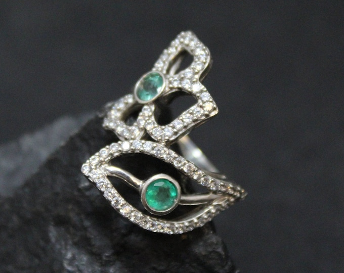 Sterling Silver Emerald and CZ Flower Ring, Floral Gemstone Ring, Emerald Gemstone Ring, Gemstone Leaf Ring, Micro Pave Jewerly, Green Gem