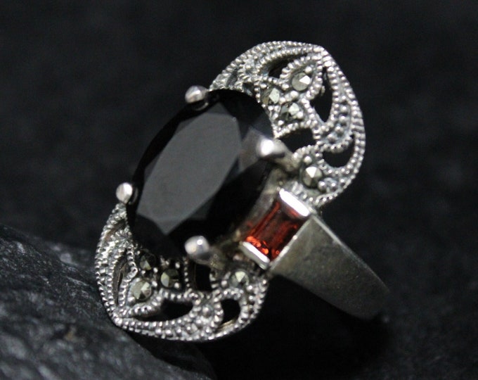 Sterling Silver Art Deco Marcasite and Garnet Cocktail Ring Size 7, Silver Garnet Ring, Silver Garnet Jewelry, January Birthday Gift