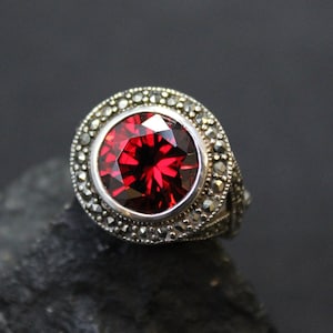 Sterling Silver Marcasite and Red CZ Statement Ring, Art Deco Cockail Ring, Red CZ Ring, Art Deco Sterling Silver Marcasite Ring, Red Gem
