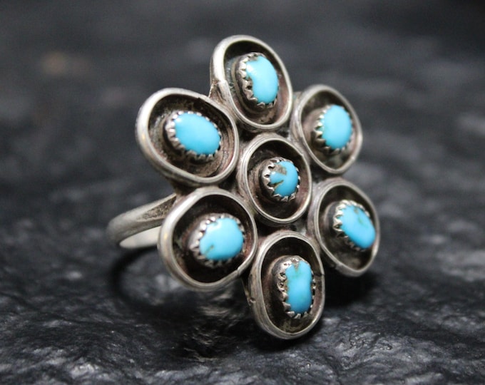 Vintage Southwestern Sterling Silver Old American Petit Point Turquoise Ring, Turquoise Flower Ring, Turquoise Cluster Ring