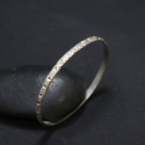 Sterling Silver Floral Pattern Bangle Bracelet, Sterling Bangle Bracelet, Sterling Patterned Bracelet, Sterling Floral Jewelry