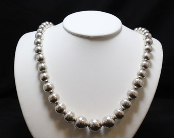 Taxco Heavy Graduated Sterling Silver Bead Necklace, Mexican Silver Pearl Necklace, Sterling Pearls, 925 Pearls