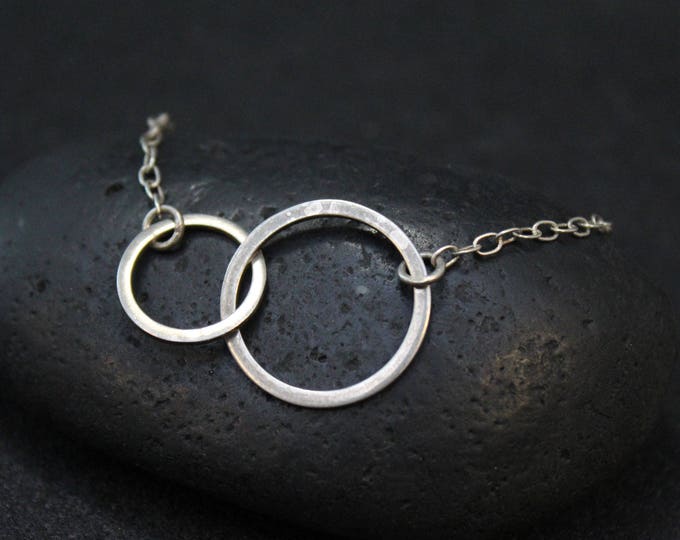 Minimalist Sterling Silver Circle Link Bracelet, Minimalist Circle Bracelet, Minimalist Sterling Silver Jewelry, Minimalist Jewelry