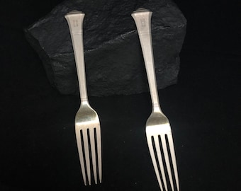 Tiffany & Co. Sterling Silver Pair of Dinner Forks, Sterling Silver Tiffany and Co. "Windham" Pattern Forks, Pat. 1923 Two (2) Tiffany Forks