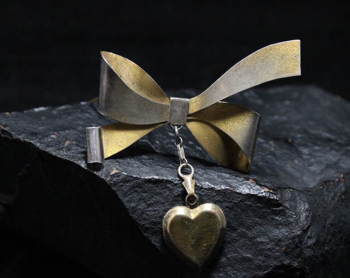 TRUART Sterling Silver with Gold Overlay Vintage Bow Brooch with Heart Locket, Large Antique Sterling Silver Bow Pin, Vintage Heart Locket