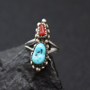Vintage Sterling Silver Turquoise and Coral Ring