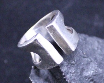 925 Sterling Silver Ring With Unique Design, Vintage Sterling Ring, Minimalist, Open Shank Statement Ring