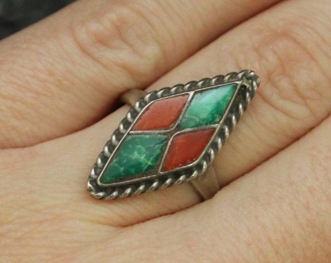 Vintage Sterling Silver Green & Orange Stone Ring, VTG 925 Southwestern Gemstone Inlay Ring, Silver Boho Artisan Ring, Size 7 3/4