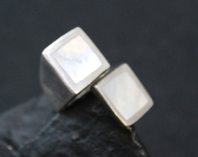 Sterling Silver Modernist Mother of Pearl Square Bypass Inlay Ring