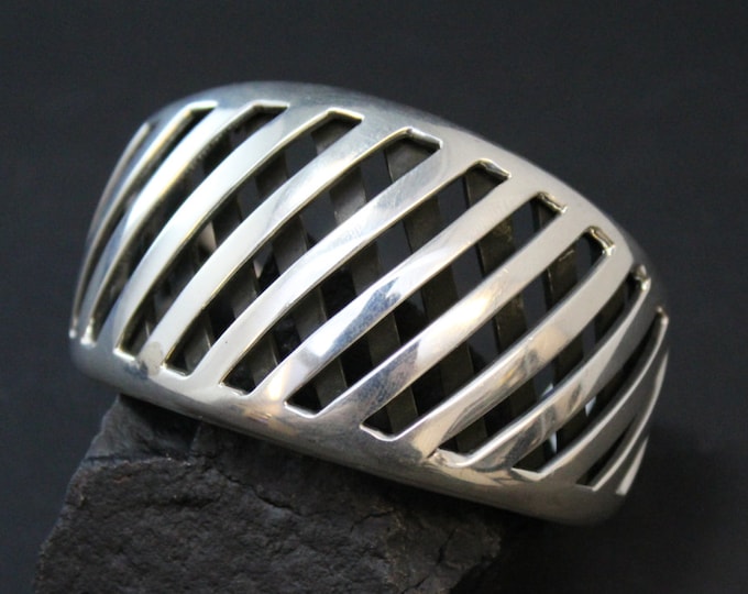 Striking Sterling Silver TAXCO Modernist Criss Cross Cuff Bracelet