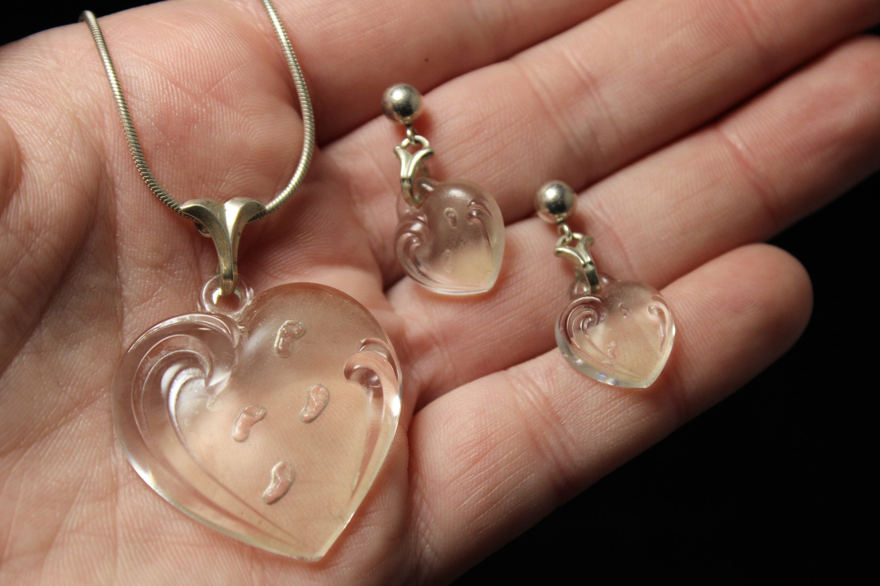 Lenox footprints in clearance the sand pendant
