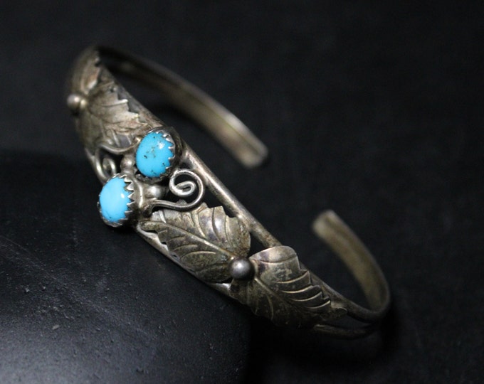 Sterling Silver Southwest Turquoise Vintage Dainty Cuff Bracelet With Leaf Accents, Sterling Turquoise Bracelet, Silver Turquoise Jewelry