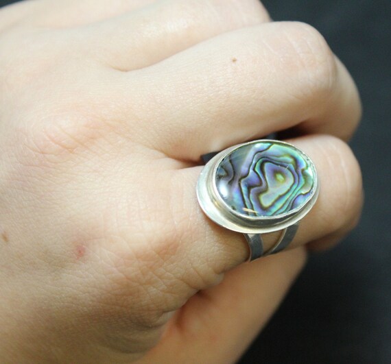 Sterling Silver Abalone Inlay Statement Ring - image 4