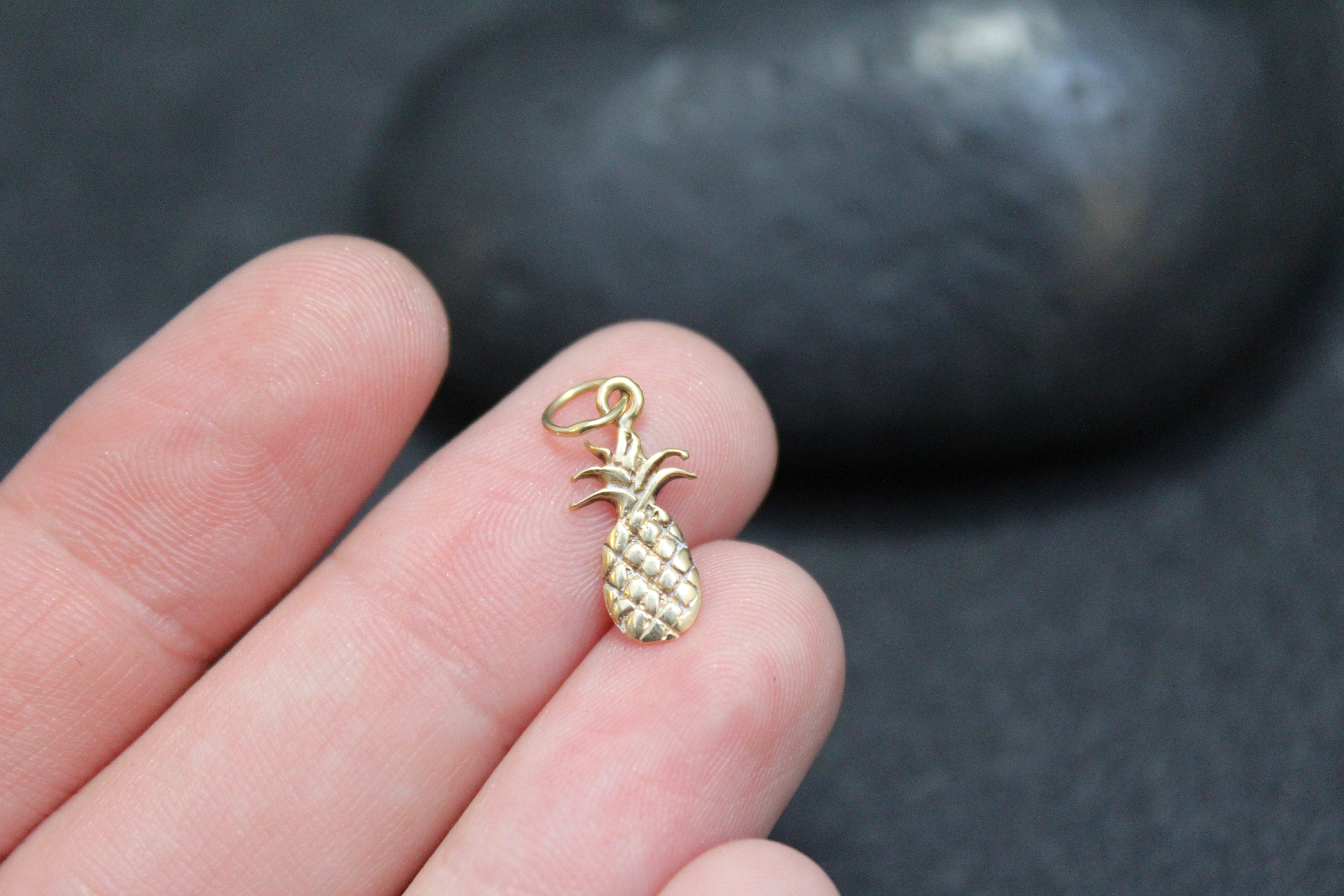 Tiny 14k Yellow Gold Pineapple Charm, Tiny Gold Pineapple Pendant