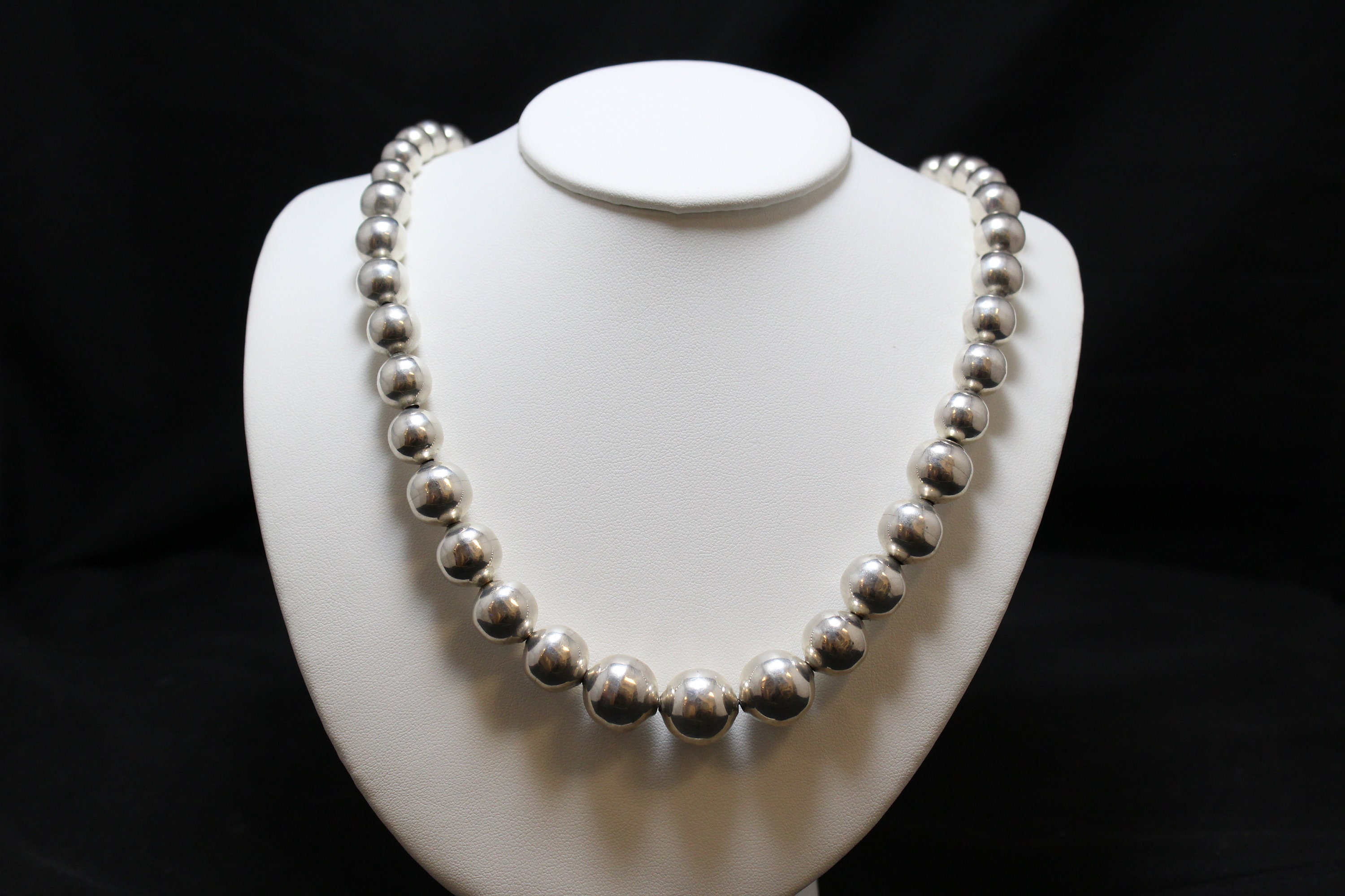 Mexican silver shop bead necklace