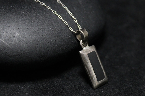Sterling Silver Dainty Rectangle Onyx Necklace, Vintage Silver Onyx Jewelry, Minimalist Onyx Pendant, Sterling Silver Onyx Necklace Dainty