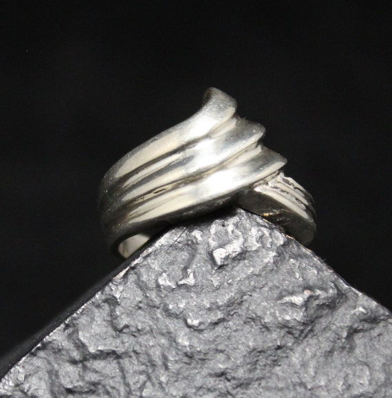 Contemporary Style Sterling Silver Ring, Modern S… - image 3