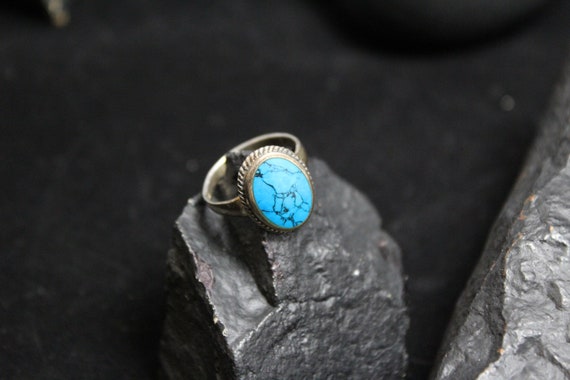 Sterling Silver Oval Turquoise Gemstone Ring, Ova… - image 1
