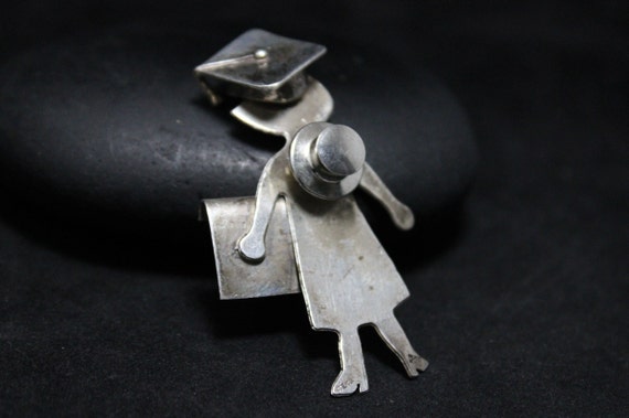 Sterling Silver Vintage Student Graduation Brooch… - image 4