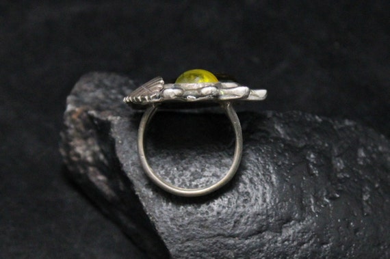 Sterling Silver Heavy Statement Ring with Peridot… - image 6