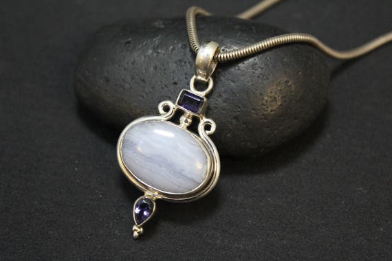 Sterling Silver Lace Agate Multigem Necklace, Agate Jewelry, Large Agate Pendant, Oval Agate Pendant, Gray Agate Necklace, Agate Gemstone