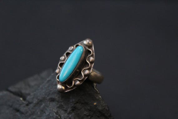 Sterling Silver Faux Turquoise Ring with Wavy Bor… - image 1