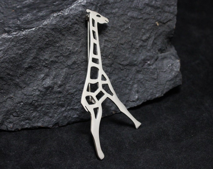 Sterling Silver Giraffe Brooch Pin, Sterling Giraffe, Animal Pin, Safari Animal Jewelry,  Sterling Giraffe Brooch, Animal Jewelry