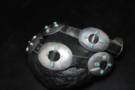 Vintage Southwestern Sterling Silver and Turquoise Concho  display picture 1