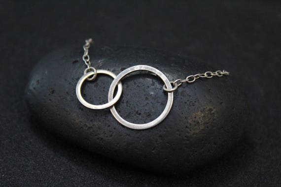 Minimalist Sterling Silver Circle Link Bracelet, M