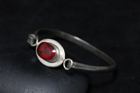 The Best Vintage Red Jasper Sterling Silver Bracelet Cuff The Best Vintage Red Jasper Sterling Silver Bracelet Cuff