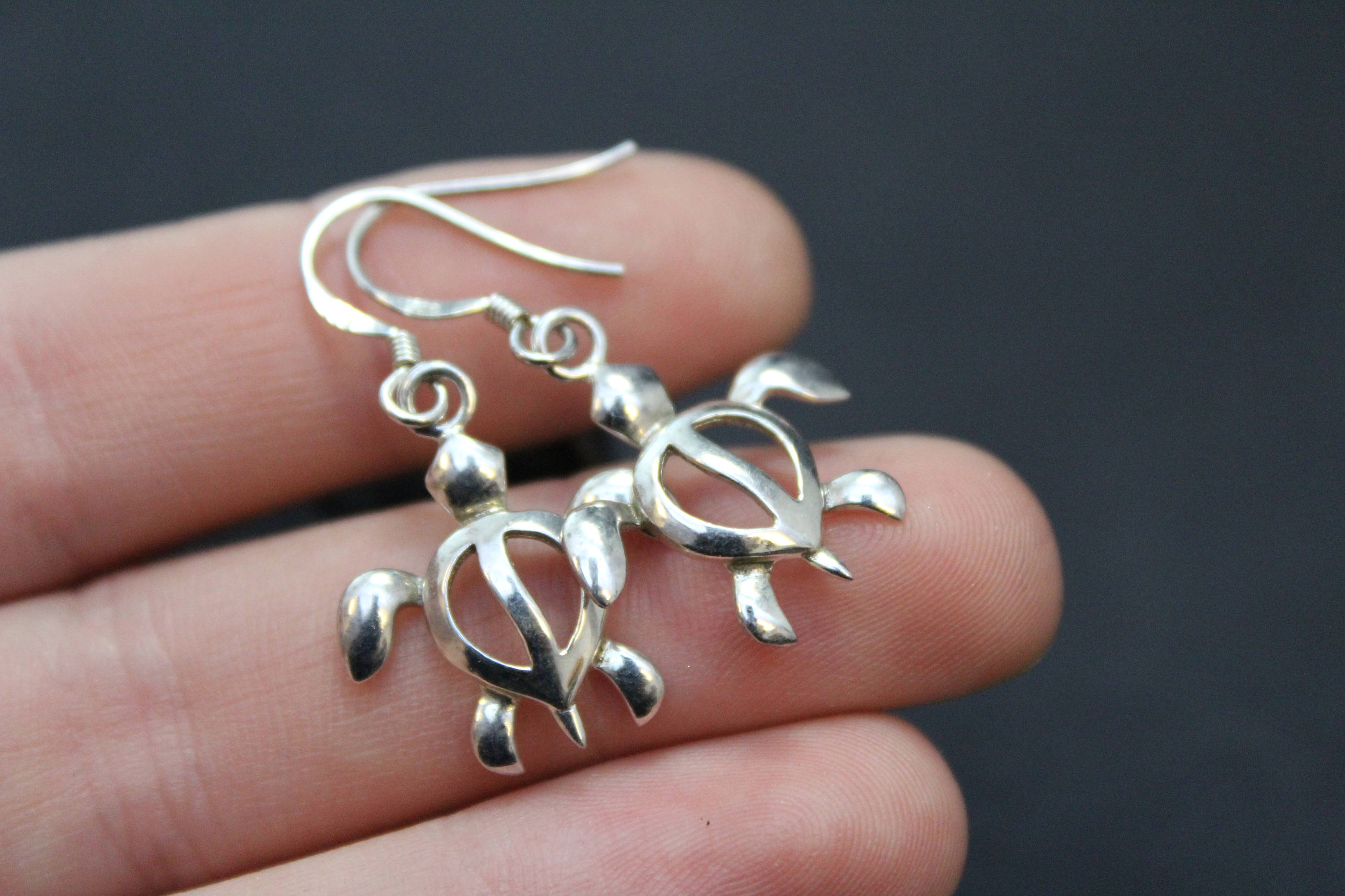 Silver tortoise earrings Clearance