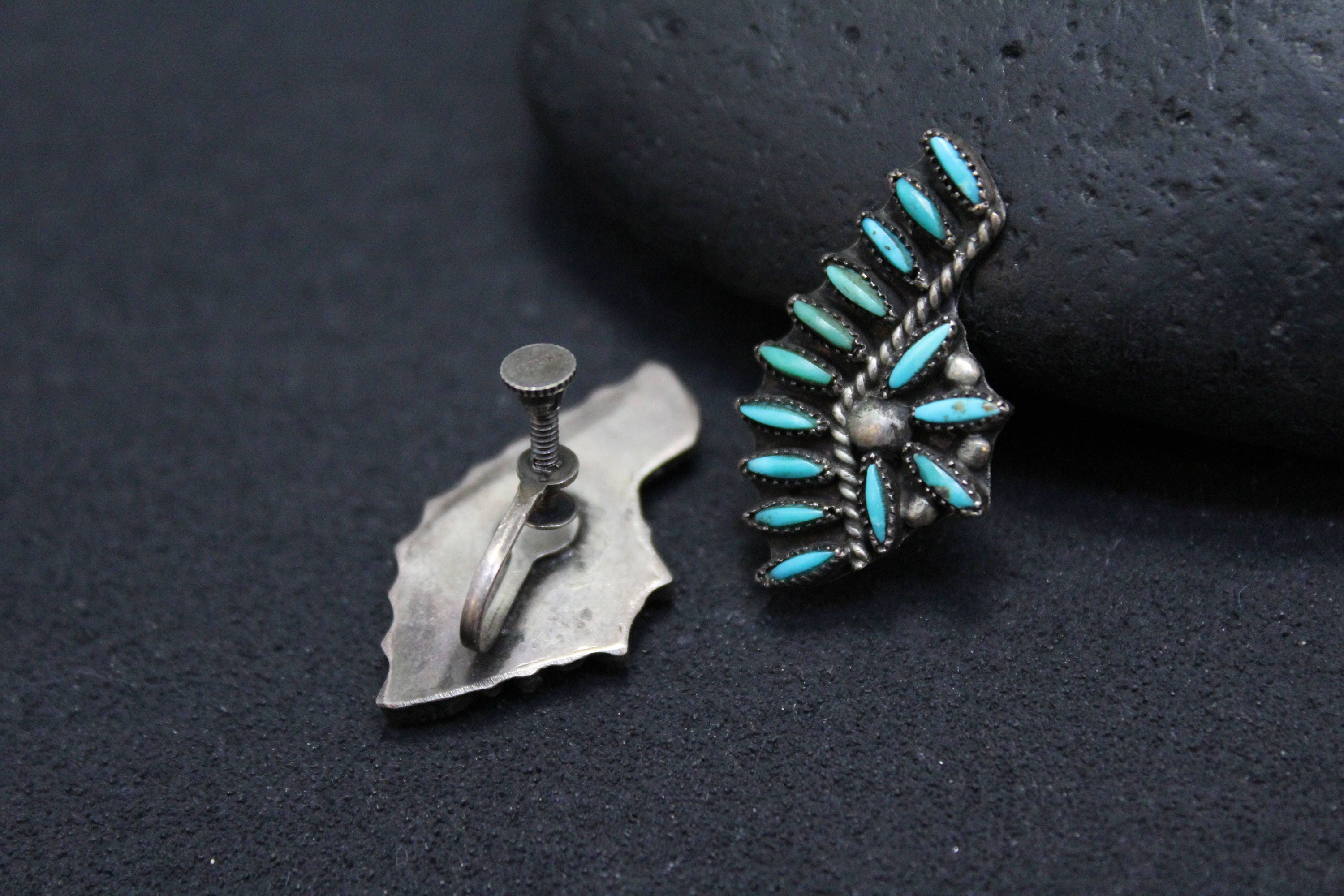 Sterling Silver Old Pawn Zuni Needlepoint Earrings, Zuni Screw Back