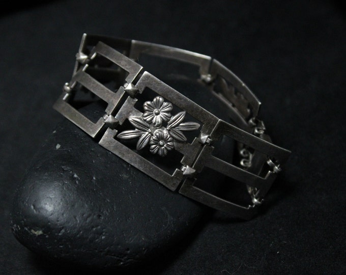 Sterling Silver Floral Vintage Art Nouveau Panel Bracelet With Beautiful Patina, Flower Panel Bracelet, Sterling Silver Flower Jewelry,