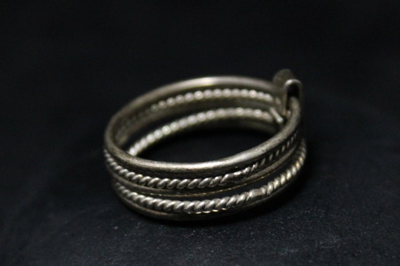 Sterling Silver Five Stacking Rope Band Rings, Te… - image 4