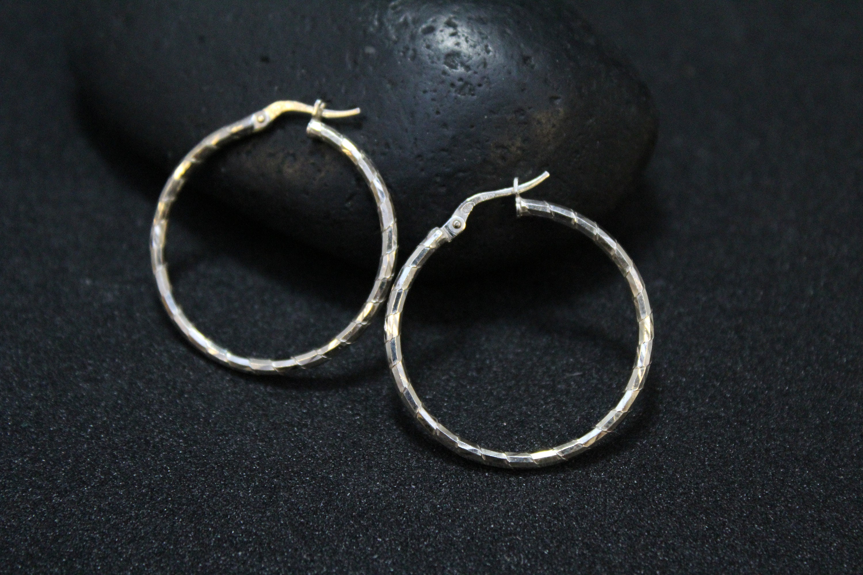 Sterling Silver Diamond Cut Hoop Earrings, Simple Sterling Hoops, Round Sterling Hoop Earrings