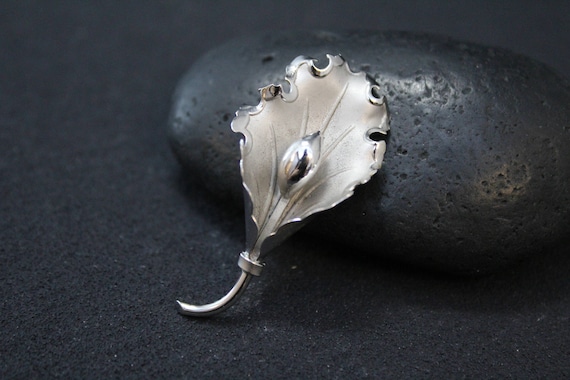 Sterling Silver Bond Boyd Leaf Pin, Sterling Leaf Pin, Silver Leaf Brooch, Bond Boyd Pin, Sterling Silver Holiday Pin